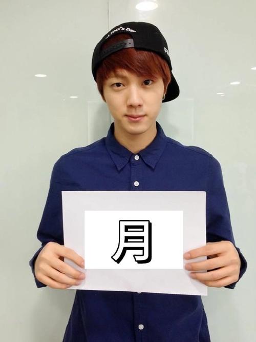 尊龙凯时APP:男子跳马预赛激烈进行