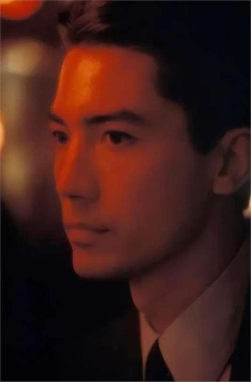 尊龙凯时官网:短跑起跑反应与终点冲刺技巧,尊龙coming to my own
