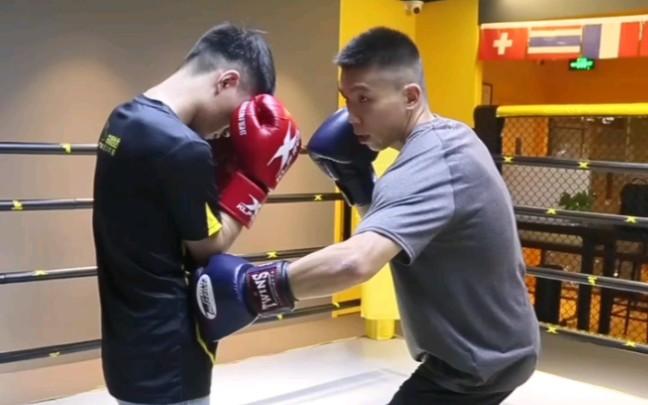 尊龙凯时官网:拳击组合拳对战术布局影响,龙尊拳视频